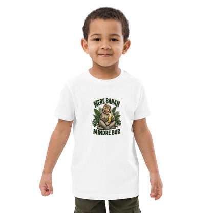 Børne t-shirt med teksten Mere banan, mindre bur og en glad abe med en banan i farven hvid, båret af en dreng