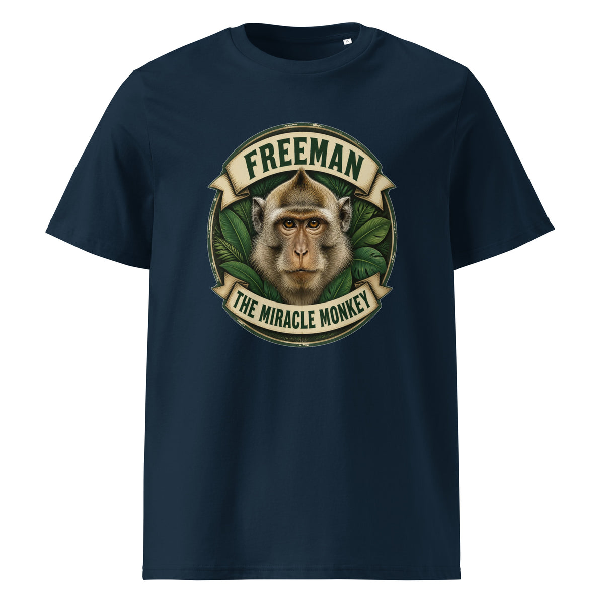 Freeman The Miracle Monkey t-shirt med abe i grønt badge i farven marineblå, set forfra