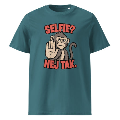 Sjov abe t-shirt med teksten Selfie? Nej tak. i farven petroleumsblå, set forfra