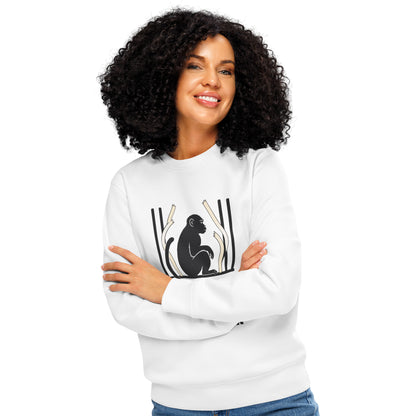 Sweatshirt med teksten Intet bur er stort nok og en abe bag tremmer i farven hvid, båret af en ung kvinde